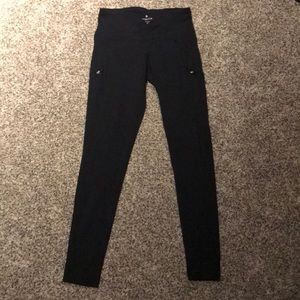 Athleta Zipper Pocket Leggings
